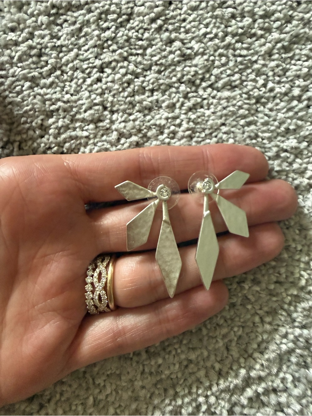 Kendra Scott Geometric Silver Drop Earrings
